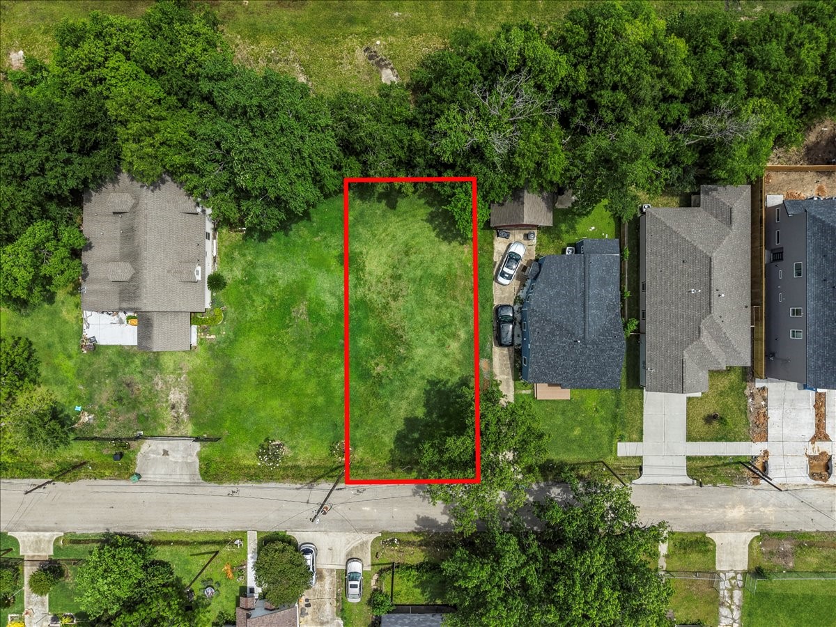 0 Grace Lane Houston, TX 77021 - Photo 12 of 27 an aerial view of a house
