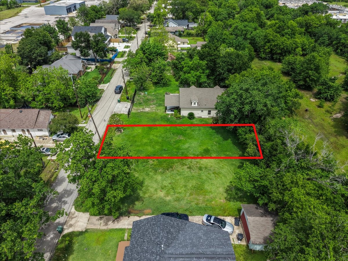 0 Grace Lane Houston, TX 77021 - Photo 15 of 27 an aerial view of residential house with outdoor space and trees all around