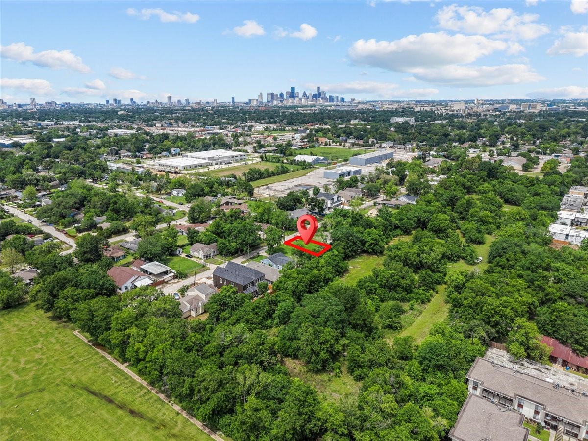 0 Grace Lane Houston, TX 77021 - Photo 25 of 27 a view of a city