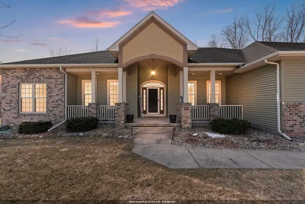 $699,000 | 1055 Zacher Drive, Oshkosh, WI 54901