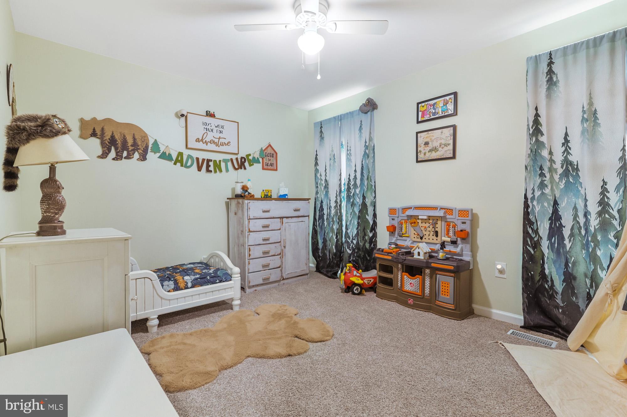 14 Crown Circle Dover, DE 19901 - Photo 20 of 27 Bedroom 3