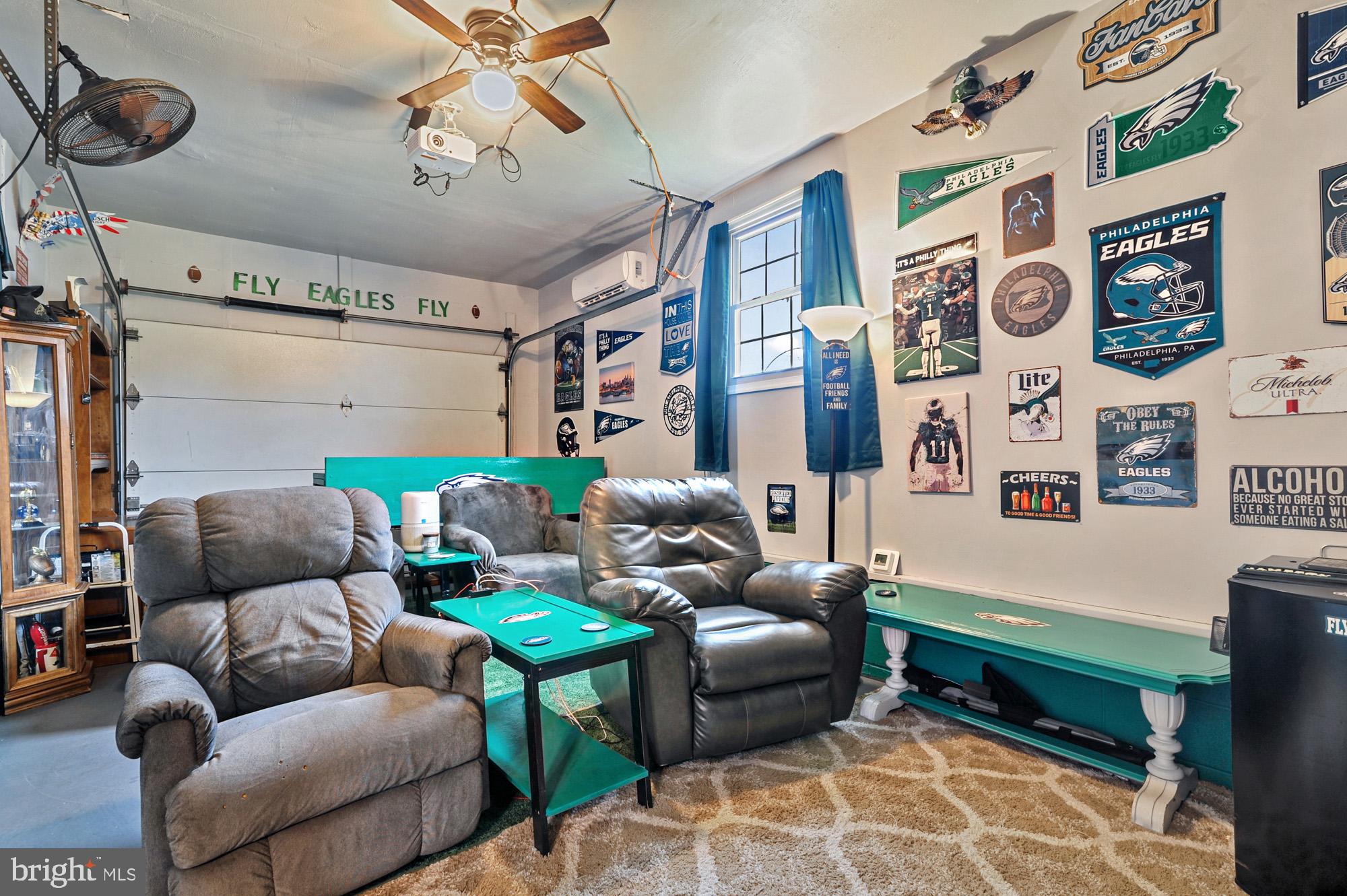 14 Crown Circle Dover, DE 19901 - Photo 21 of 27 Garage man cave