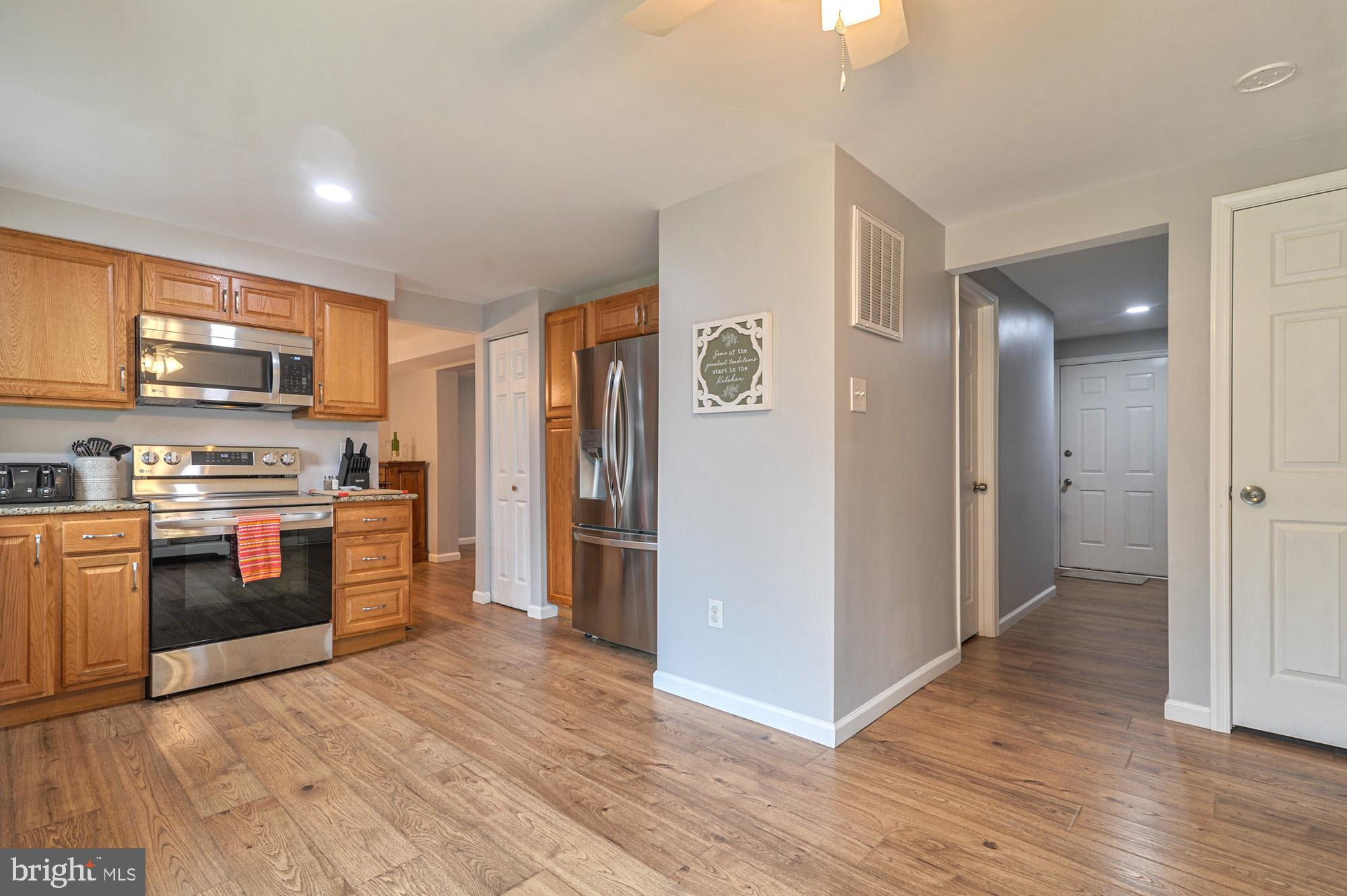 14 Crown Circle Dover, DE 19901 - Photo 5 of 27 Pantry