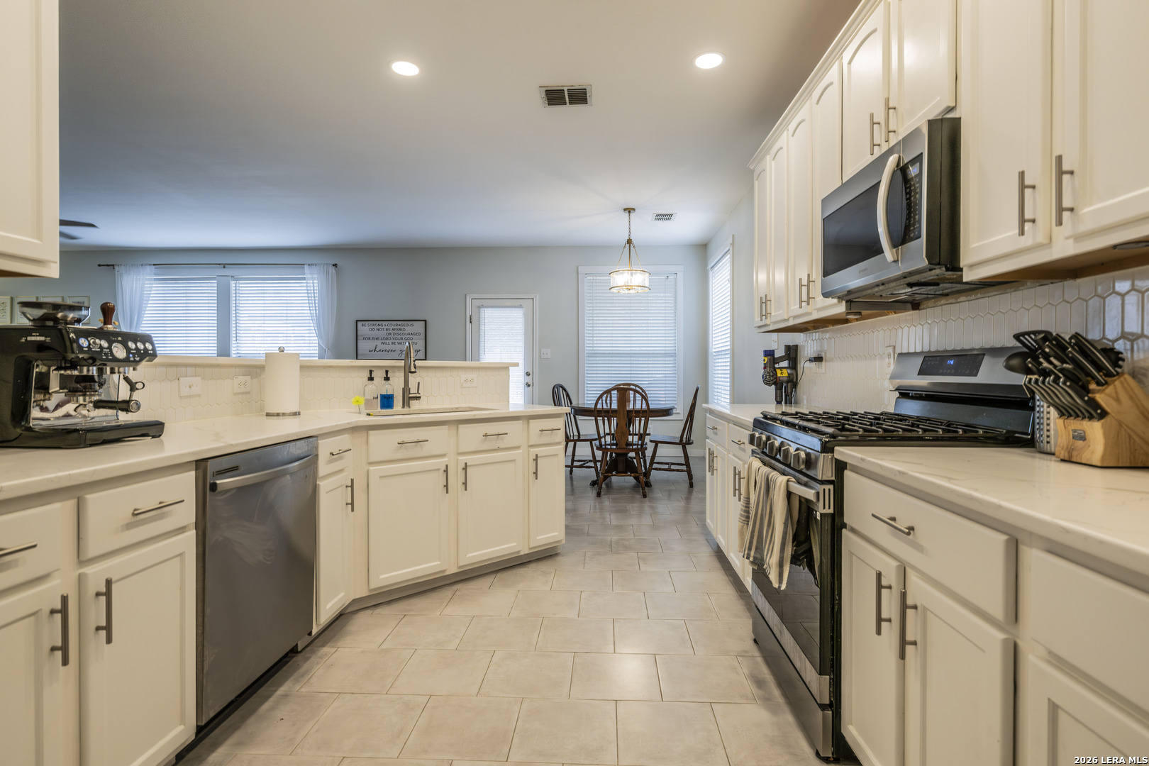 12146 Painted Daisy San Antonio, TX 78253 - Photo 7 of 22