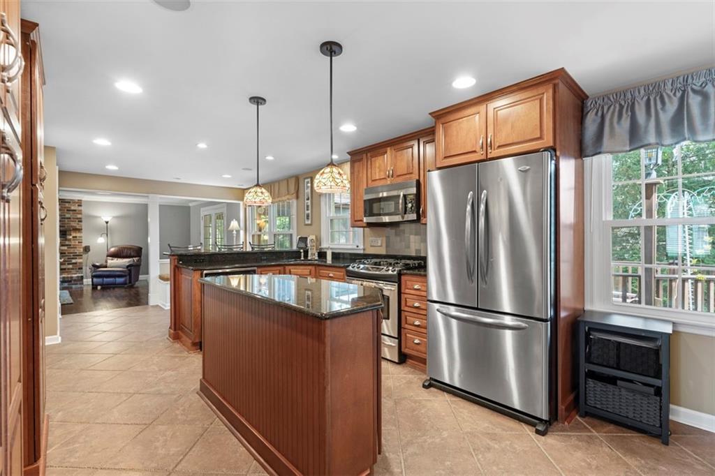 2369 Mill Grove Road Pittsburgh, PA 15241 - Photo 17 of 40 Gallery Image 17