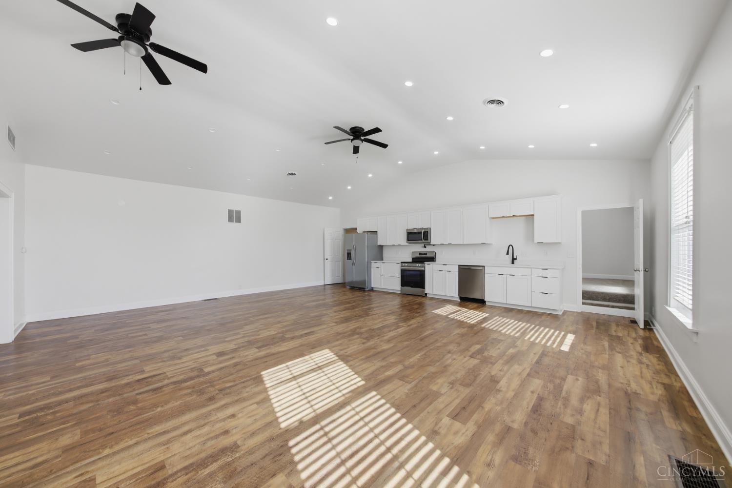 3072 Lakin Chapel Road Bethel, OH 45106 - Photo 13 of 51 Gallery Image 13