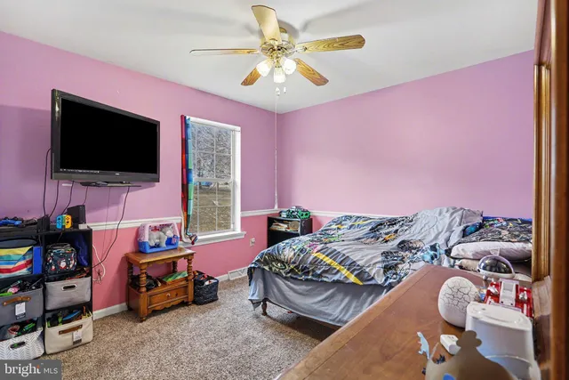 $299,900 | 2357 Meeting House Road, Spring Grove, PA 17362