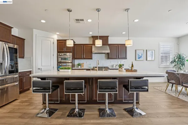 $1,768,888 | 28719 Vista Grande Drive, Hayward, CA 94544