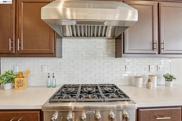 $1,768,888 | 28719 Vista Grande Drive, Hayward, CA 94544