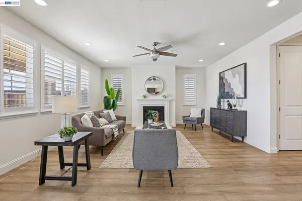 $1,768,888 | 28719 Vista Grande Drive, Hayward, CA 94544