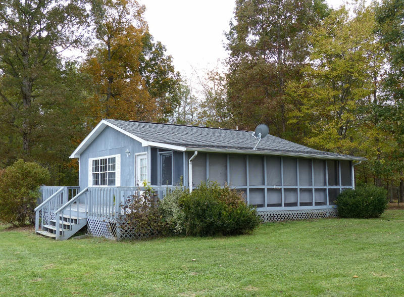2176 Leffle Webb Road Crossville, TN 38572 - Photo 1 of 21 1