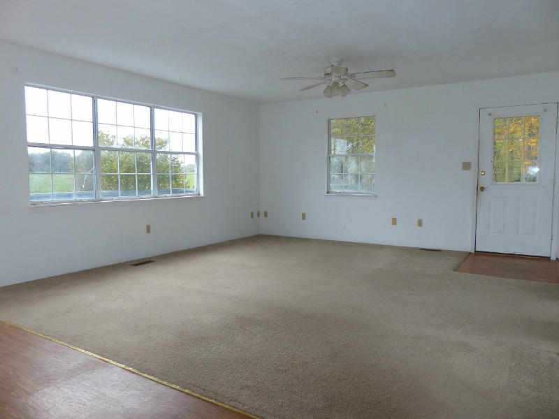 2176 Leffle Webb Road Crossville, TN 38572 - Photo 2 of 21 2