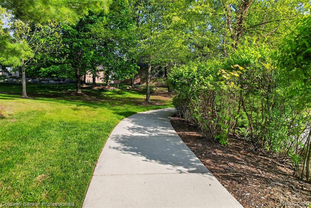 1357 Kentfield Drive Rochester, MI 48307 - Photo 53 of 71