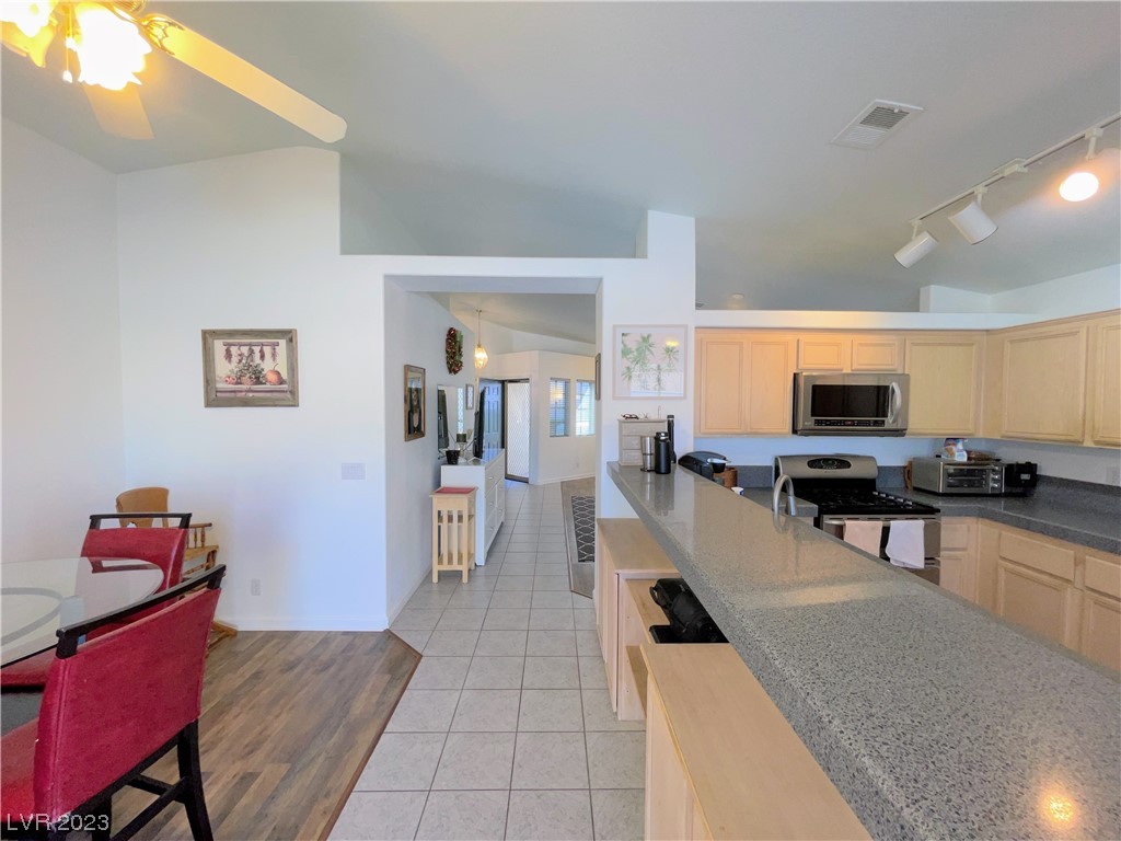 2248 Ramsgate Drive Henderson, NV 89074 - Photo 16 of 56