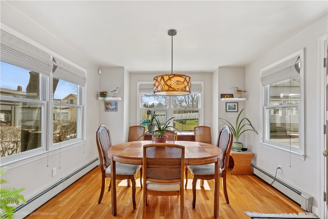 112 Connection Street Newport, RI 02840 - Photo 9 of 45