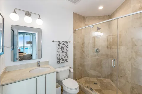 $4,500 | 700 Northeast 25th Street, Unit 1902, Miami, FL 33137