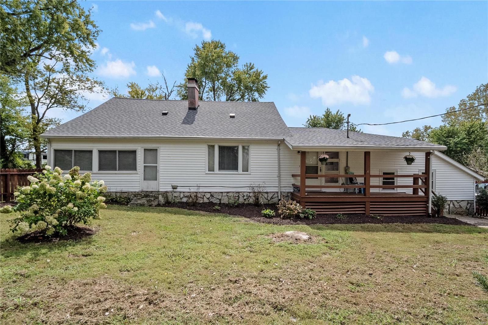 6914 Town Hall Road Belleville, IL 62223 - Photo 2 of 52 Gallery Image 2