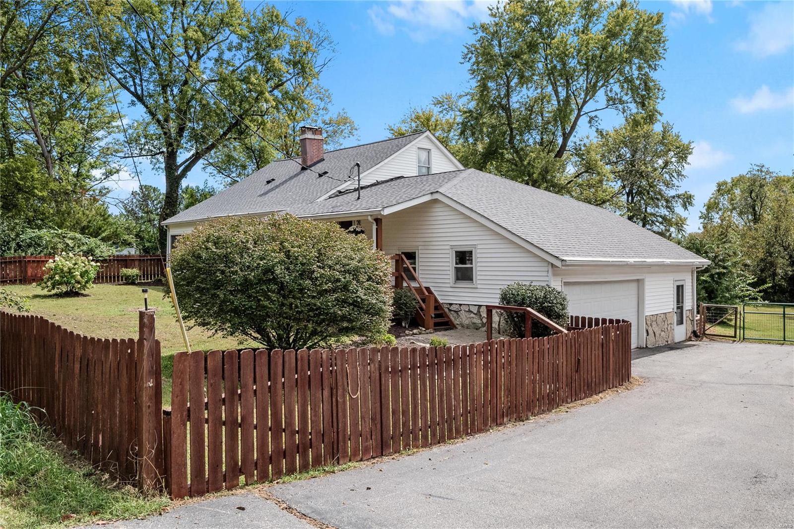 6914 Town Hall Road Belleville, IL 62223 - Photo 30 of 52 Gallery Image 30