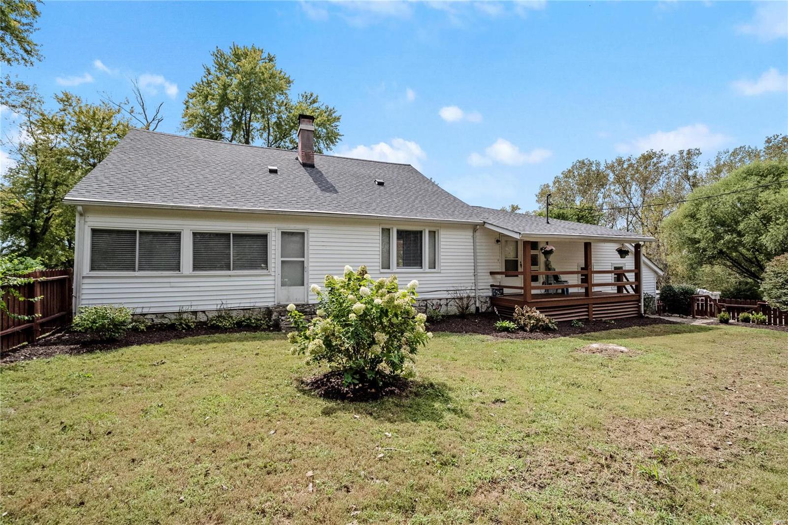 6914 Town Hall Road Belleville, IL 62223 - Photo 3 of 52 Gallery Image 3