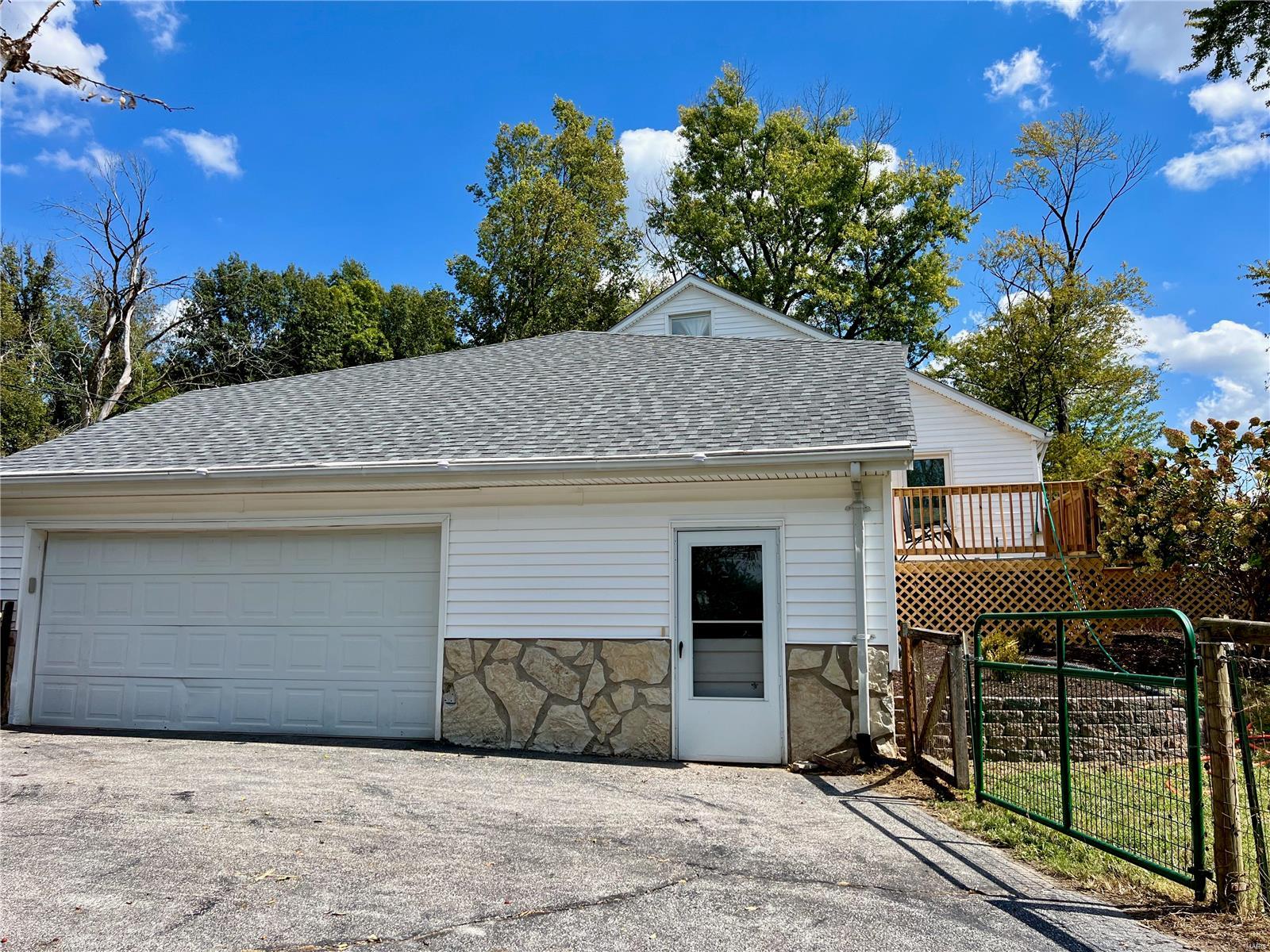 6914 Town Hall Road Belleville, IL 62223 - Photo 32 of 52 Gallery Image 32
