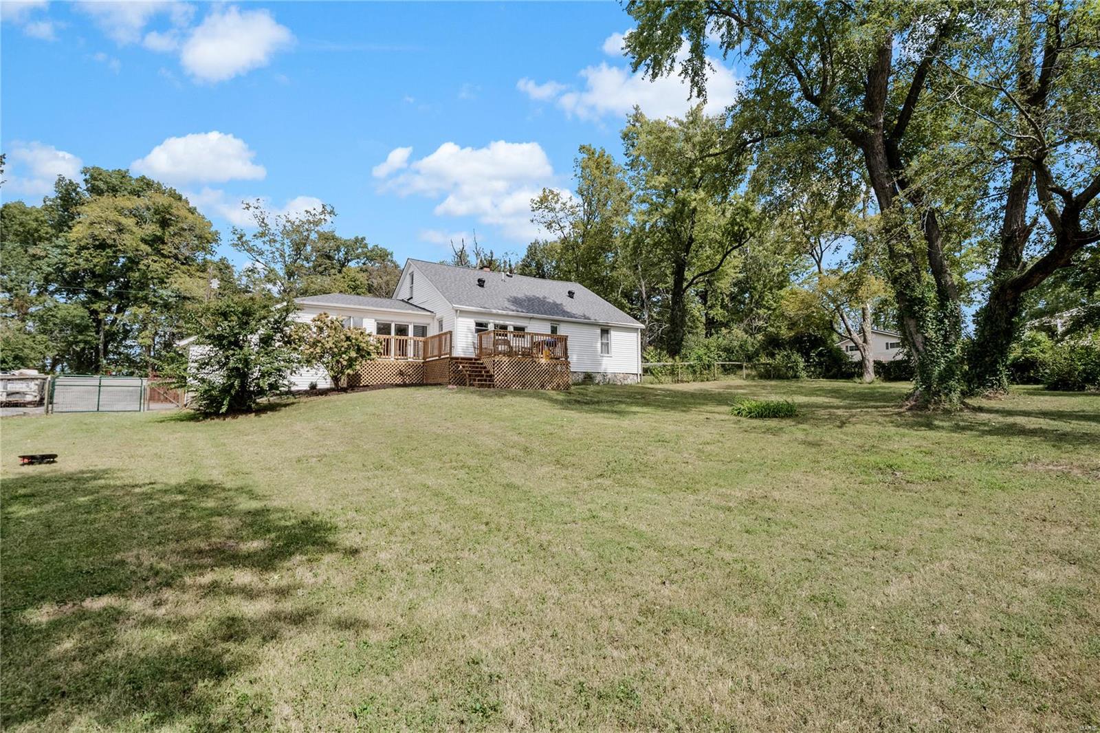 6914 Town Hall Road Belleville, IL 62223 - Photo 4 of 52 Gallery Image 4