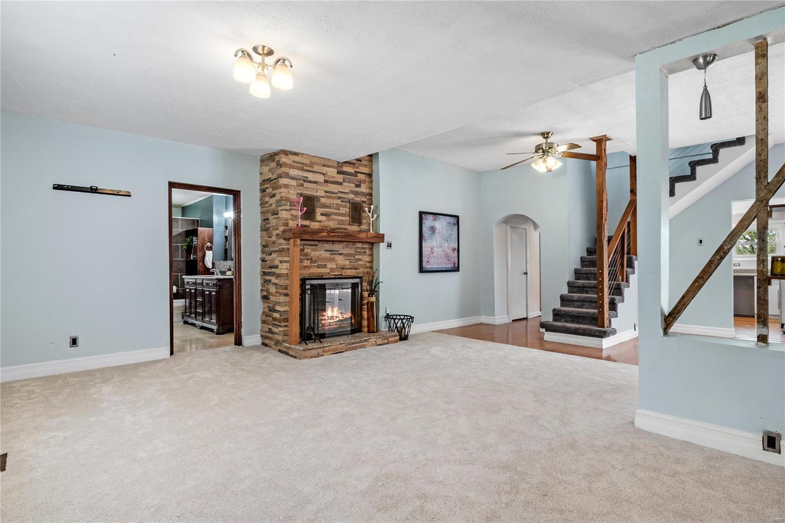 6914 Town Hall Road Belleville, IL 62223 - Photo 10 of 52 Gallery Image 10