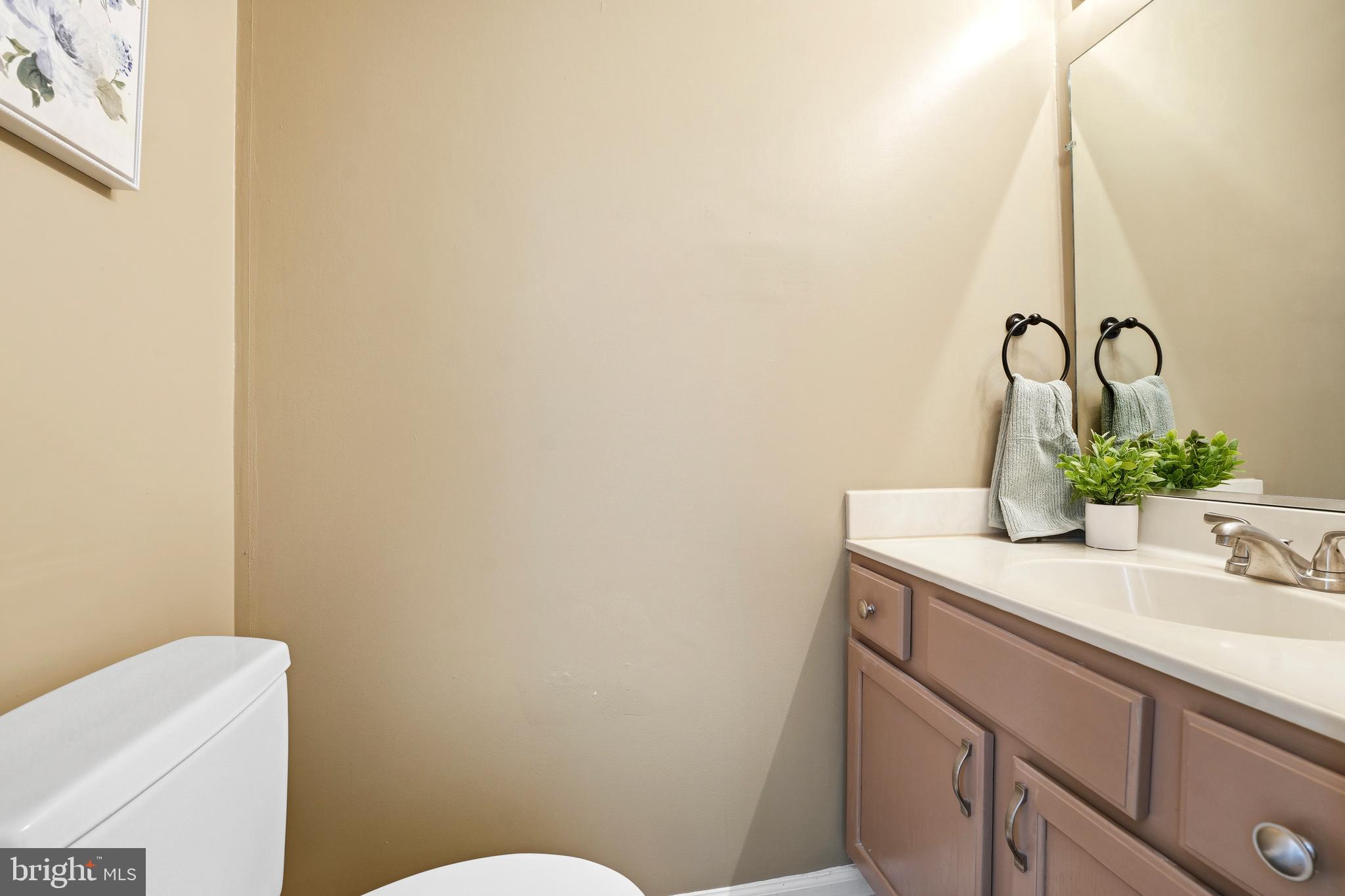 249 Sycamore Ridge Road Laurel, MD 20724 - Photo 6 of 34 Powder Room