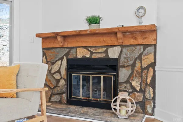 $699,900 | 509 Pleasure Point Drive, Goodview, VA 24095