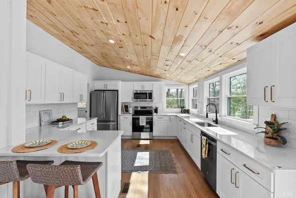 $699,900 | 509 Pleasure Point Drive, Goodview, VA 24095