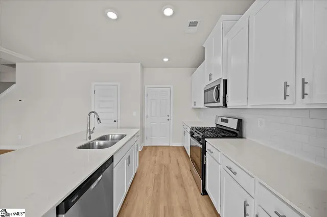 $318,900 | 531 Crowder Place, Piedmont, SC 29673