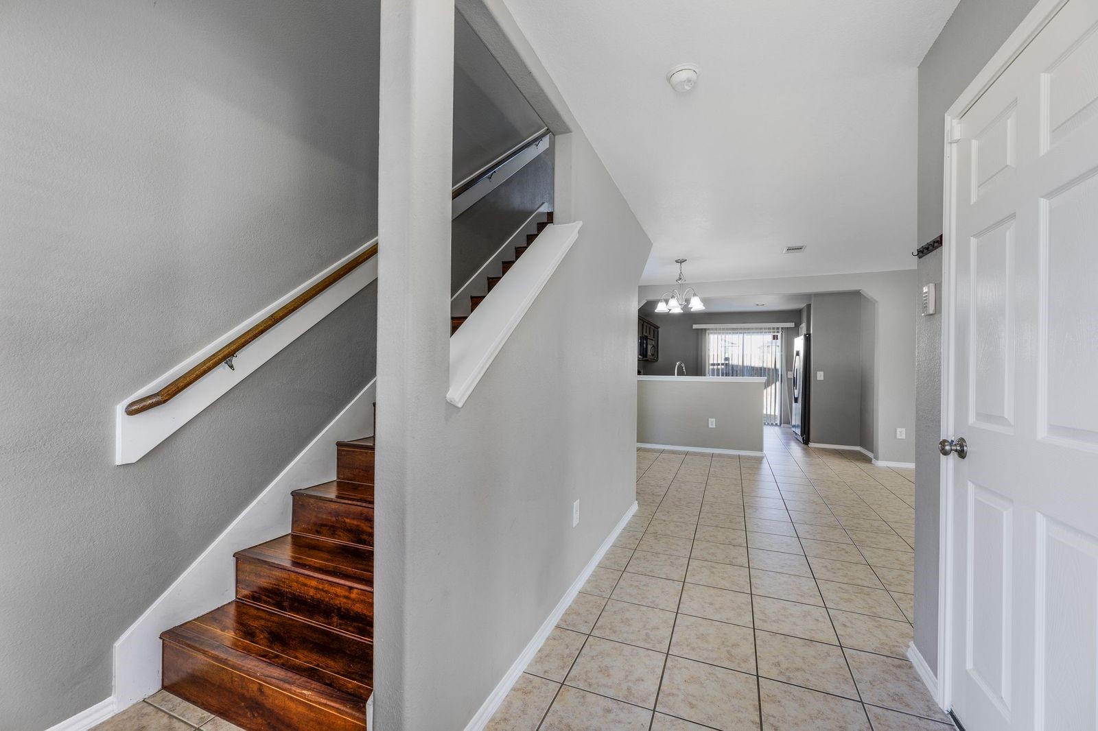 21310 Bandera Ranch Lane Katy, TX 77449 - Photo 14 of 39 a view of entryway and hall with wooden floor