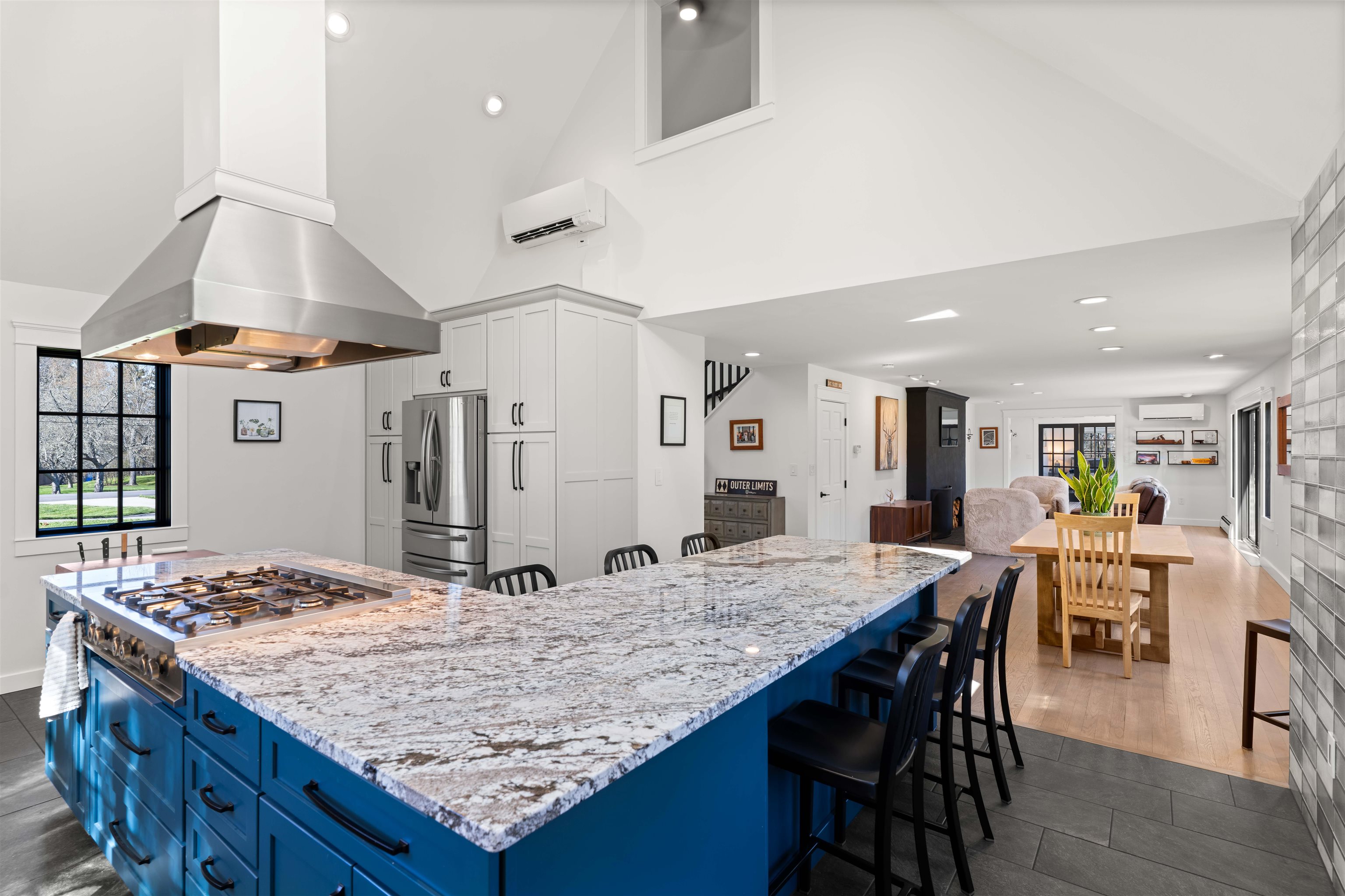 4 Apple Way Stratham, NH 03885 - Photo 9 of 59 Gallery Image 9