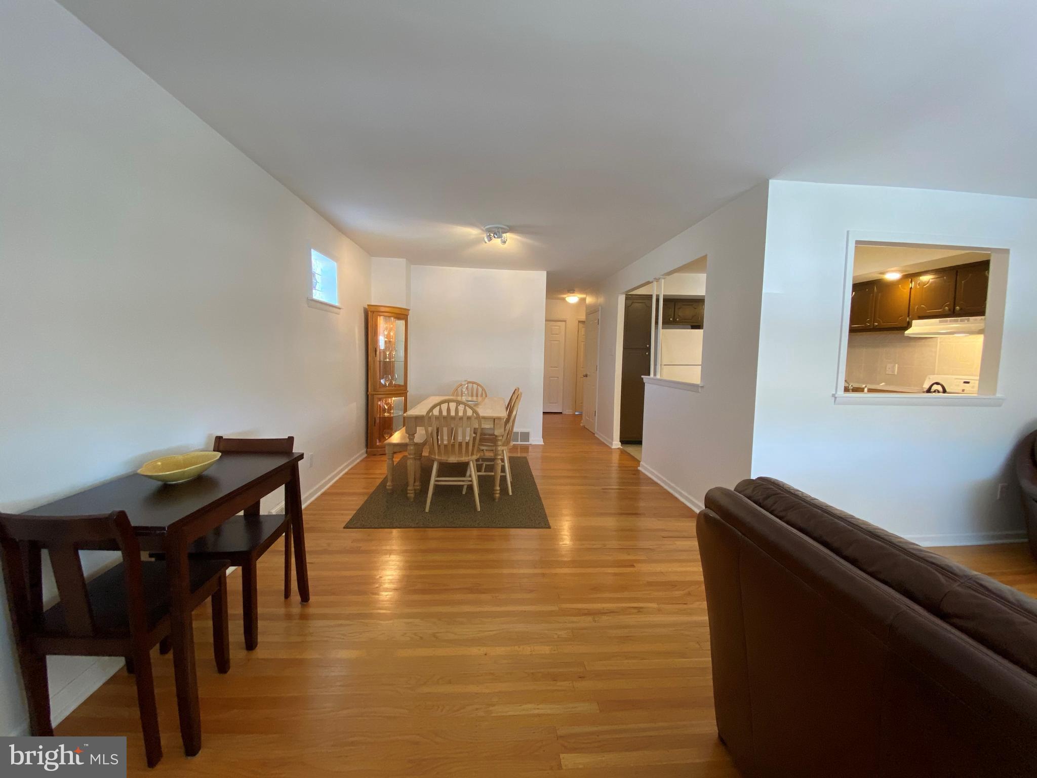 10221 West Keswick Road Philadelphia, PA 19114 - Photo 4 of 33 Foyer - Hardwood Floors, Fresh Paint