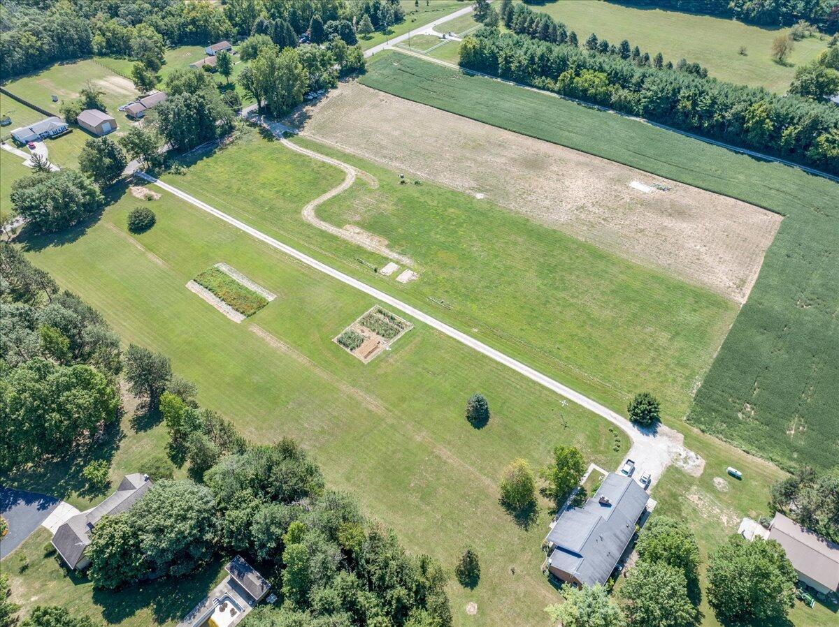 6115 Graessle Road London, OH 43140 - Photo 28 of 29 18-Five Acres Media - 6115 Graessle Rd 4