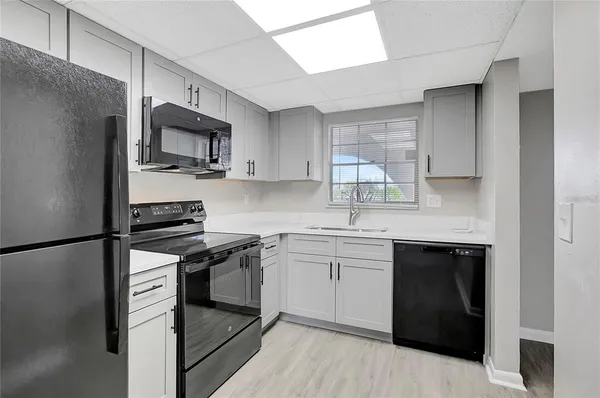 $1,600 | 709 Russell Lane, Unit C221, Brandon, FL 33510