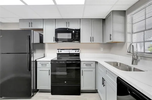 $1,600 | 709 Russell Lane, Unit C221, Brandon, FL 33510