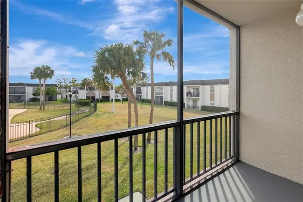 $1,600 | 709 Russell Lane, Unit C221, Brandon, FL 33510