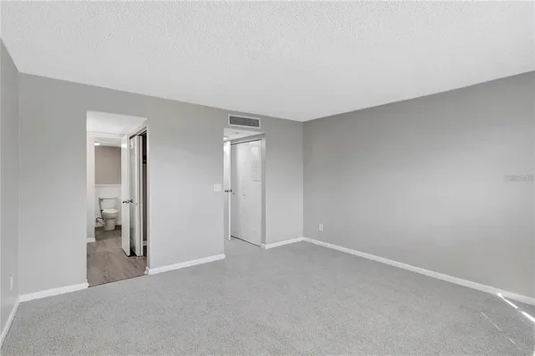 $1,600 | 709 Russell Lane, Unit C221, Brandon, FL 33510