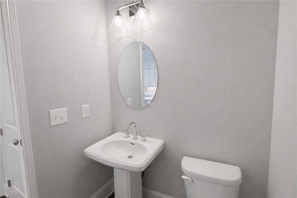 1375 Walking Way Atlanta, GA 30316 - Photo 14 of 39