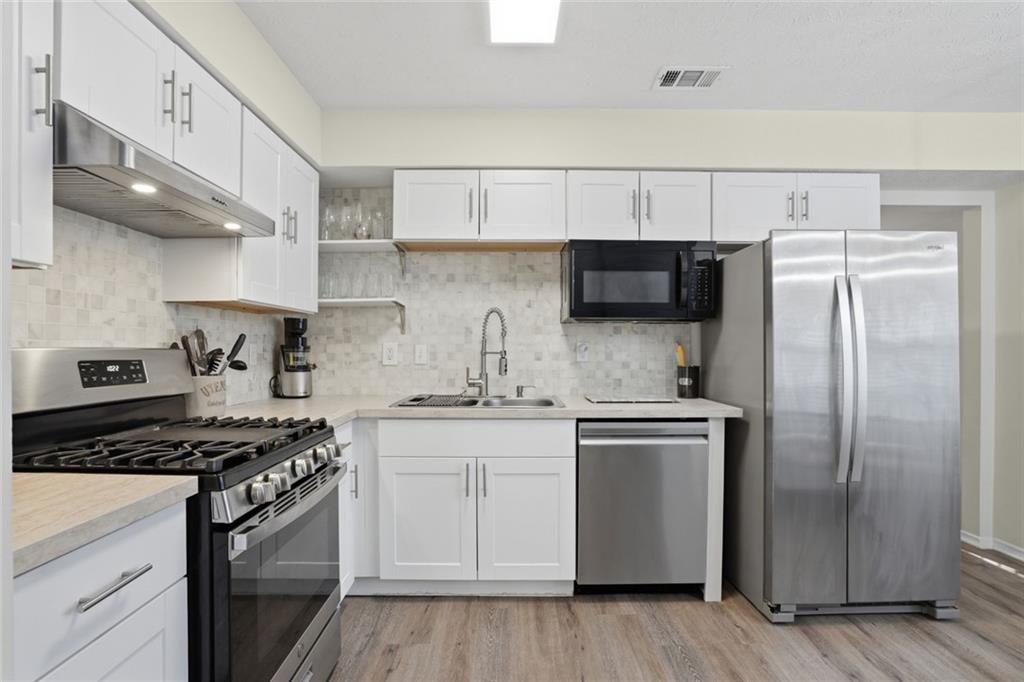 3934 Conley Downs Lane Decatur, GA 30034 - Photo 9 of 25