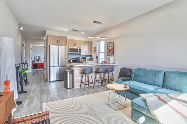 $2,450 | 212 70th Street, Unit 304, Guttenberg, NJ 07093