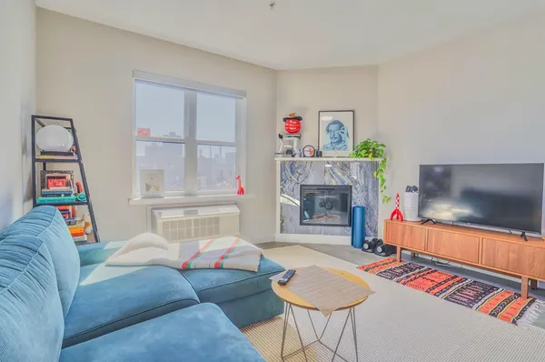 $2,450 | 212 70th Street, Unit 304, Guttenberg, NJ 07093