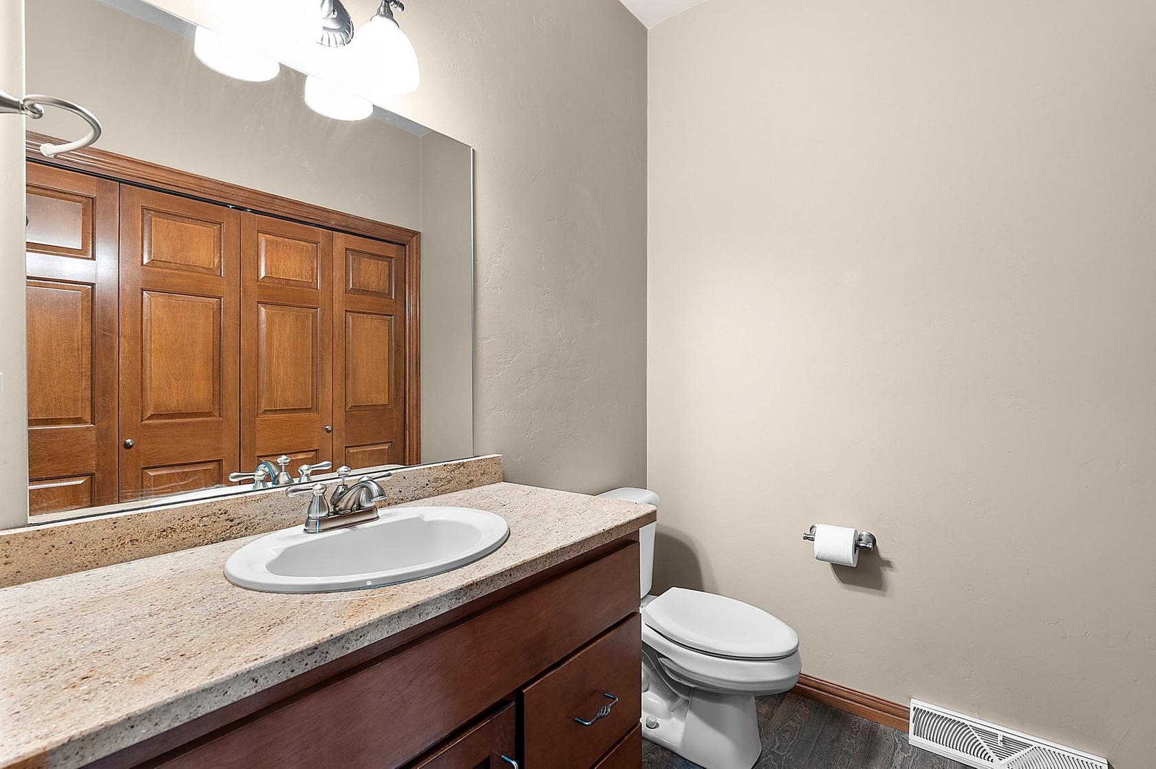 1713 Remington Ridge Way De Pere, WI 54115 - Photo 23 of 53