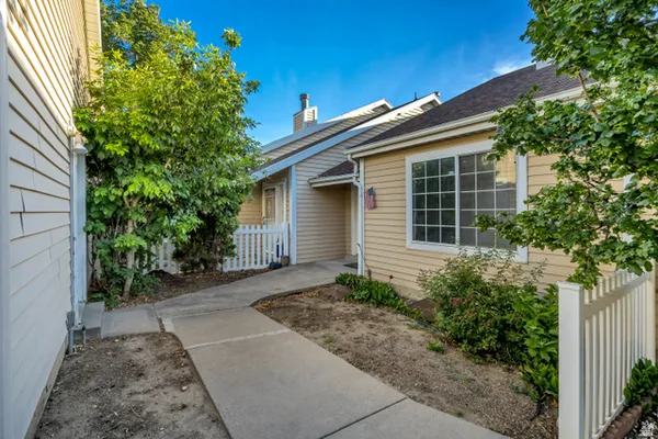 $340,000 | 3268 Plum Tree Lane, Bountiful, UT 84010