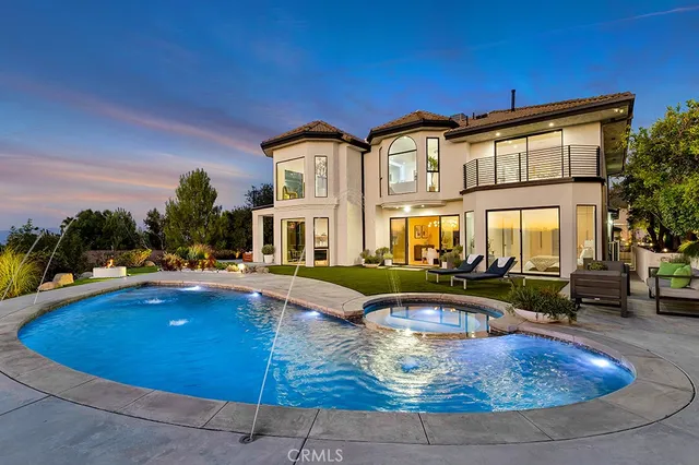 $3,995,000 | 4015 Clarinda Drive, Tarzana, CA 91356