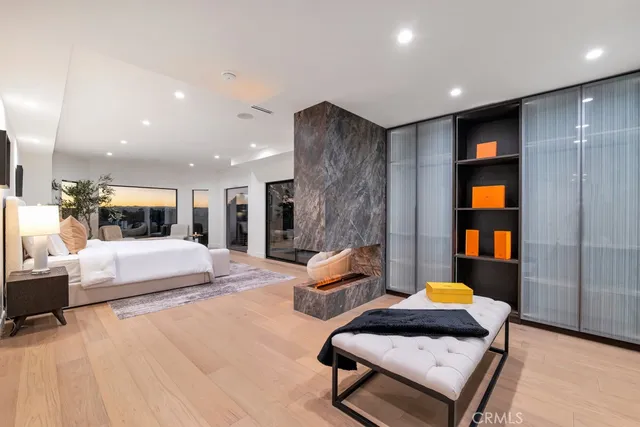 $3,995,000 | 4015 Clarinda Drive, Tarzana, CA 91356