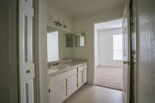 $1,600 | 13037 Mulberry Park Drive, Unit 5211, Orlando, FL 32821