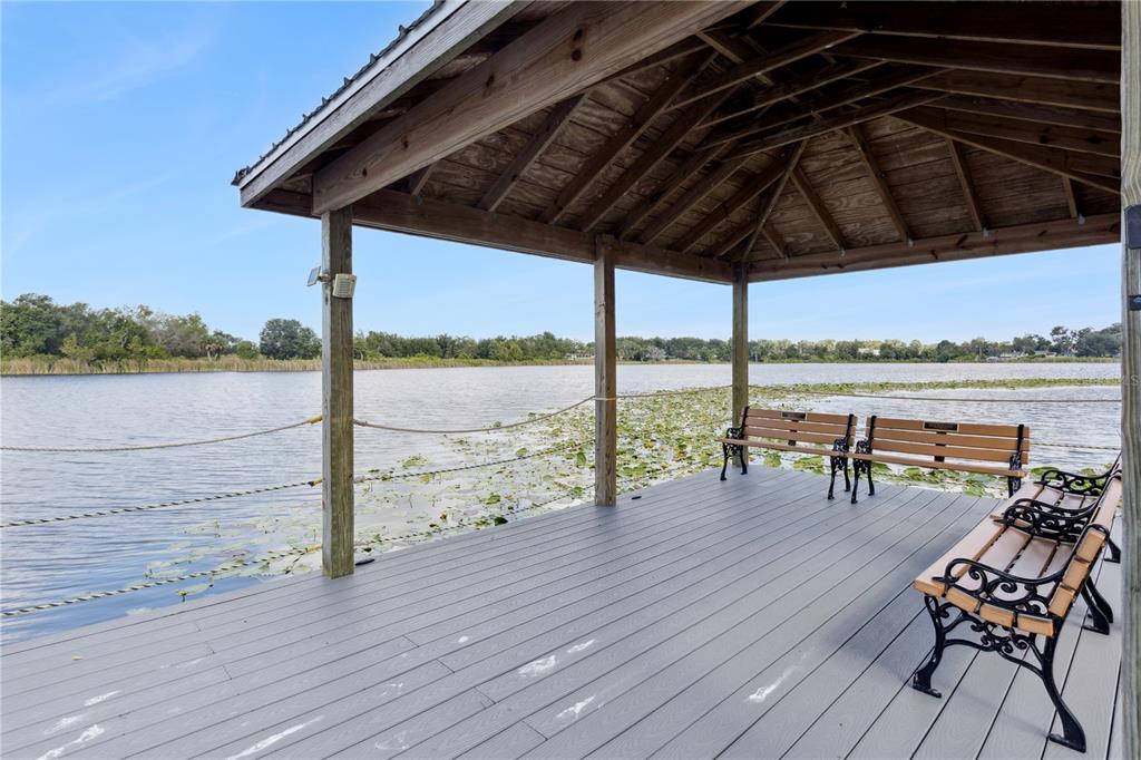 112 Turtle Run Umatilla, FL 32784 - Photo 26 of 32 a view of a ocean from balcony with furniture