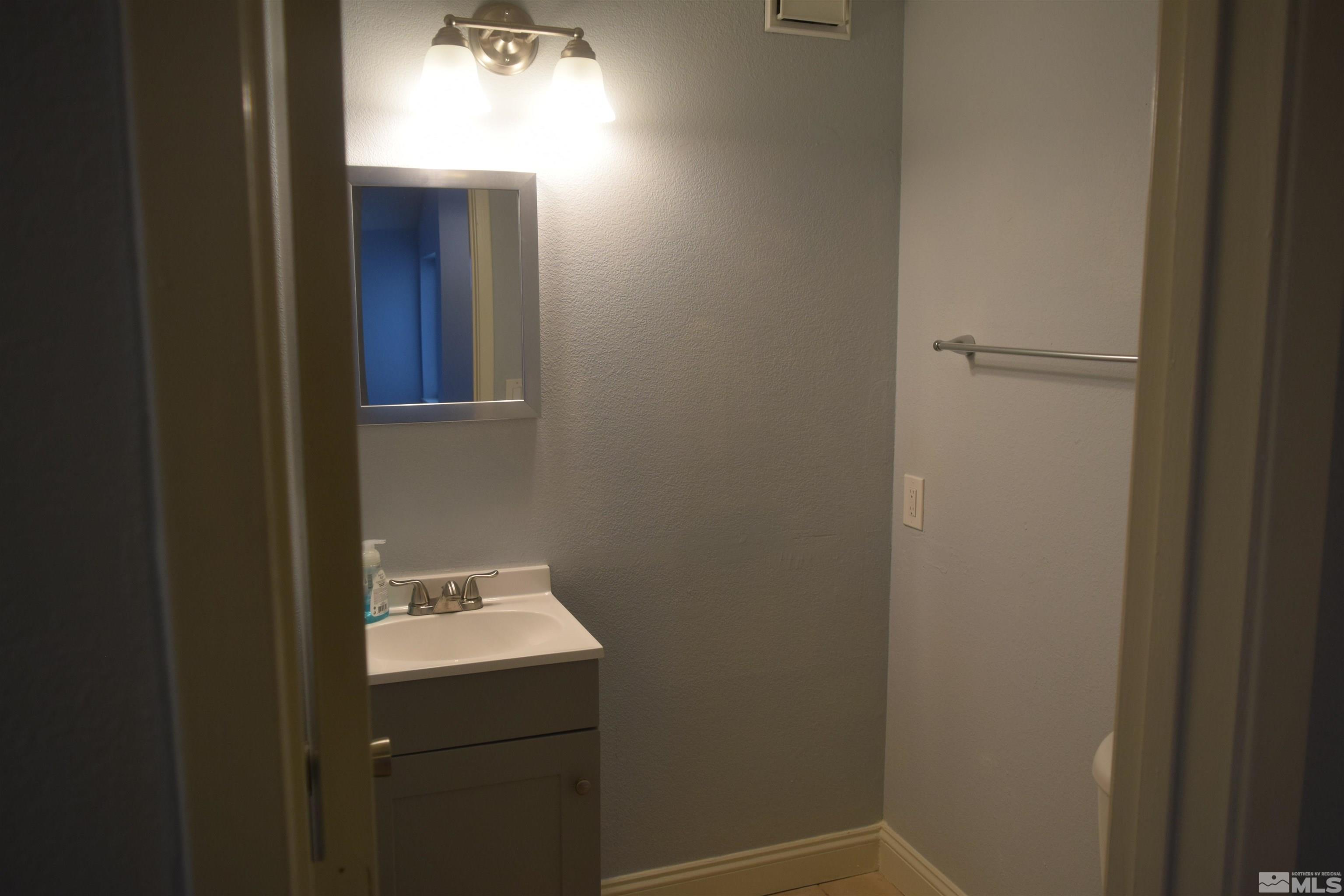 4465 Perro Lane Reno, NV 89502 - Photo 15 of 37 Photo 15