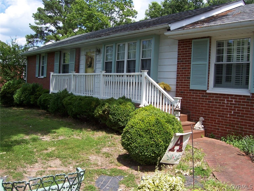 2207 Colwyn Road Henrico, VA 23229 - Photo 2 of 18 Gallery Image 2